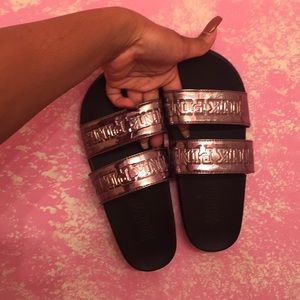 Victoria Secret Pink Double Strap Slides